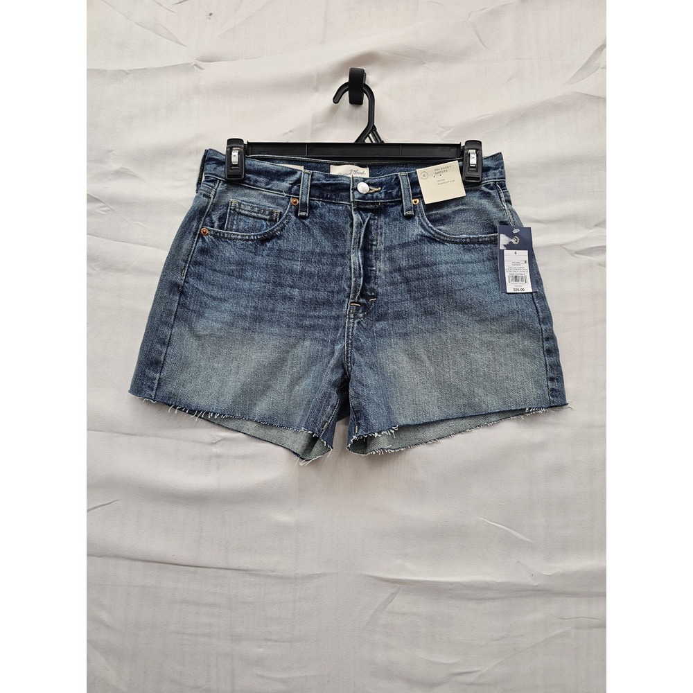 Universal Thread 90s Baggy Shorts Womens 6 M Wash Mid Rise Denim Cut Off NEW